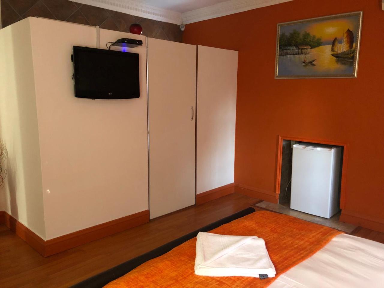 Me Casa Guest House Bluewater Bay Exteriör bild